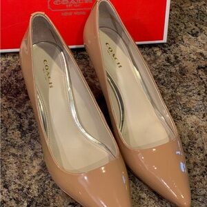 Coach Women's Tan Pumps